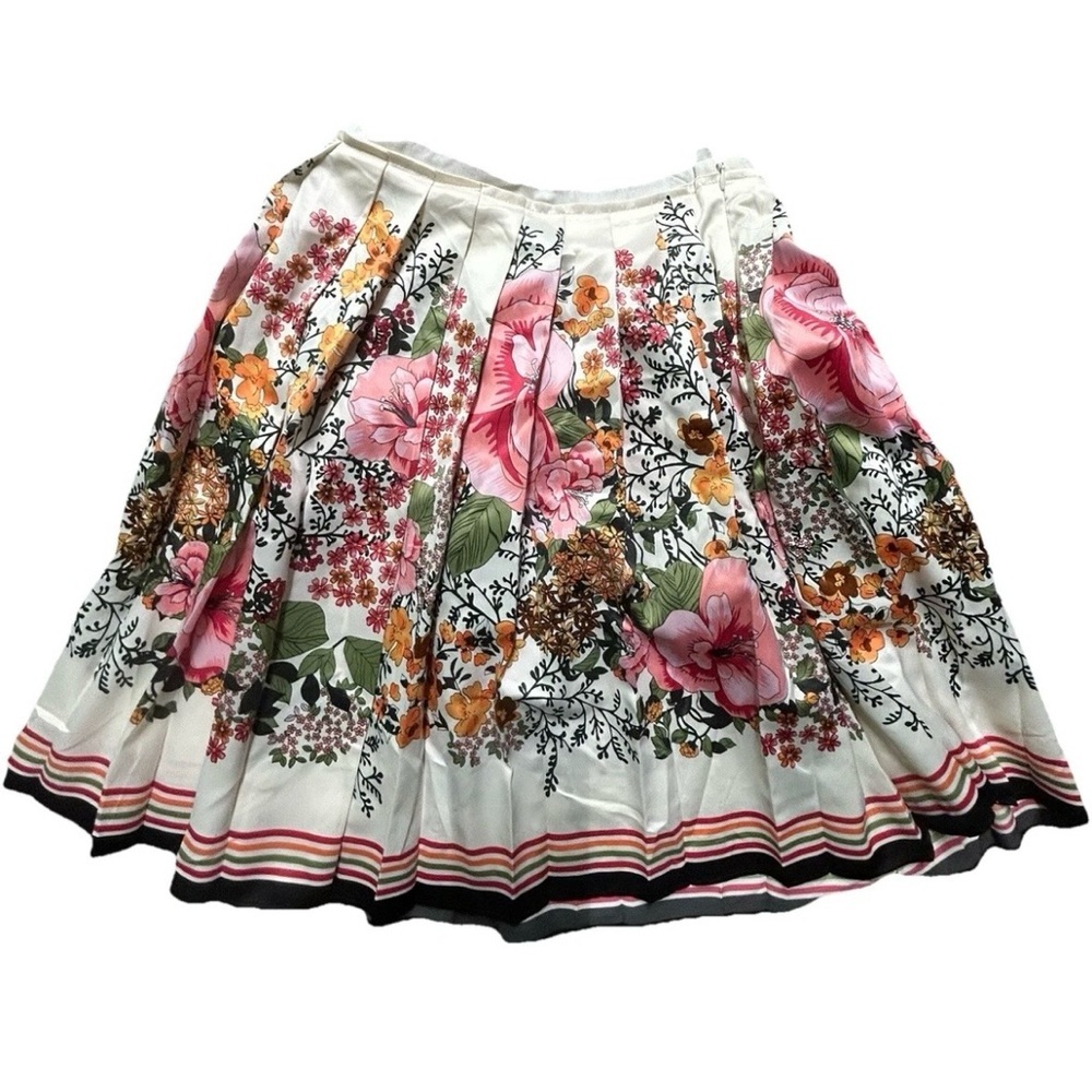 Women’s Old Navy Floral Pleated Skirt Size Medium - Picture 1 of 3